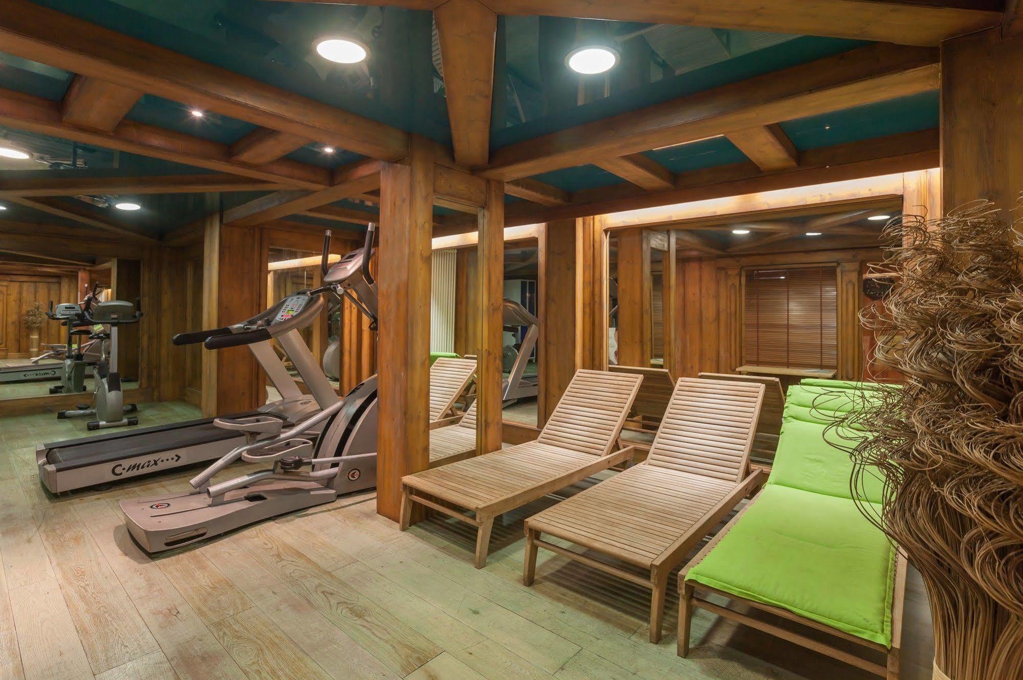 Résidence Pierre&Vacances Premium La Ginabelle Chamonix Esterno foto